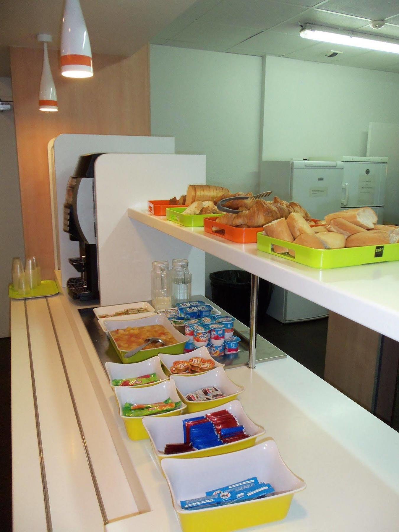 Ibis Budget Lille Gares Vieux-Lille Exterior photo
